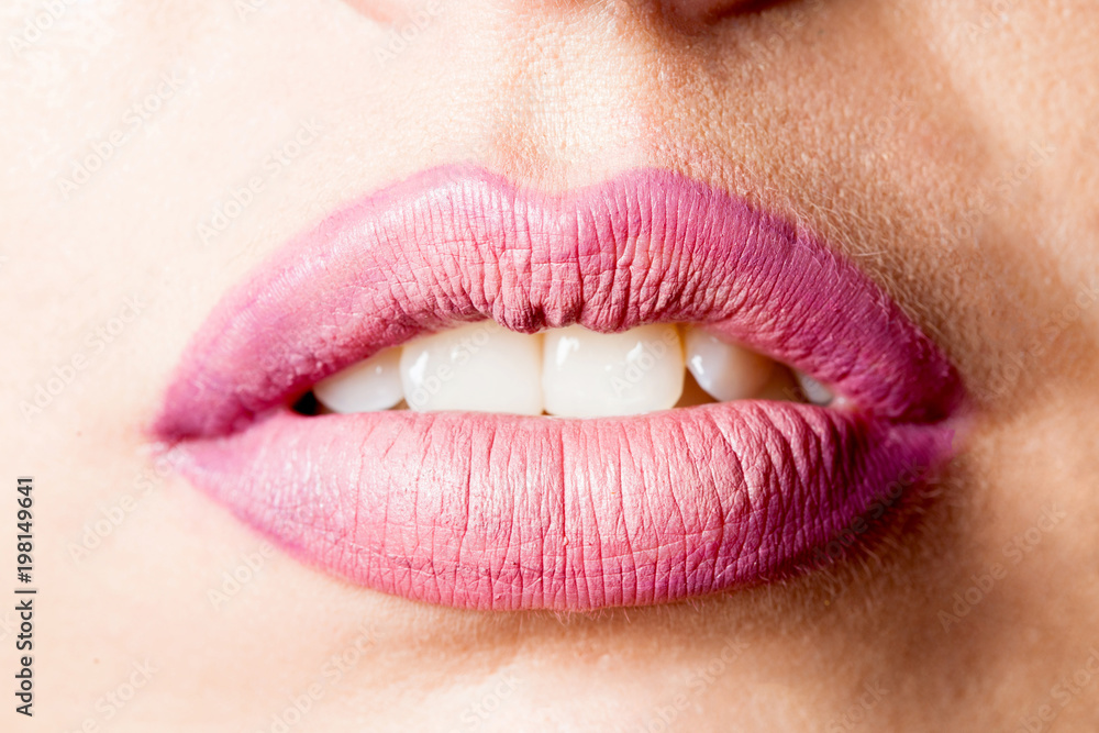 Beautiful modern makeup Beautiful modern makeup