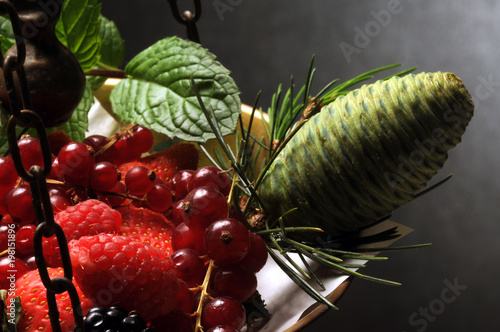 Fruta del bosque Frutti di bosco Fruit rouge Waldbeeren ثمرة Berry Ягода  Fructe de pădure توت photo