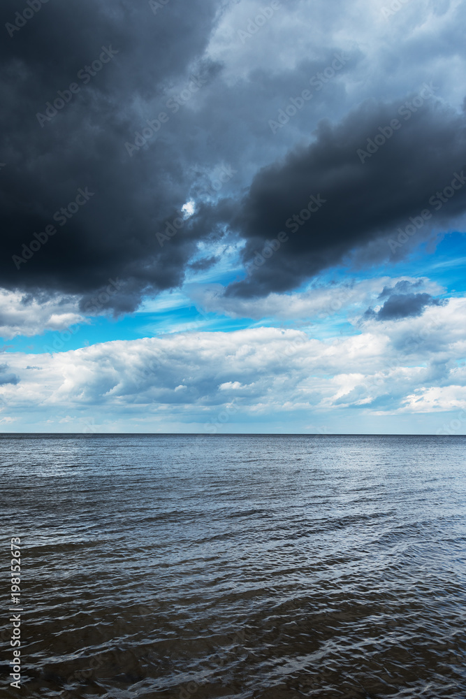Obraz premium Clouds and Baltic sea.