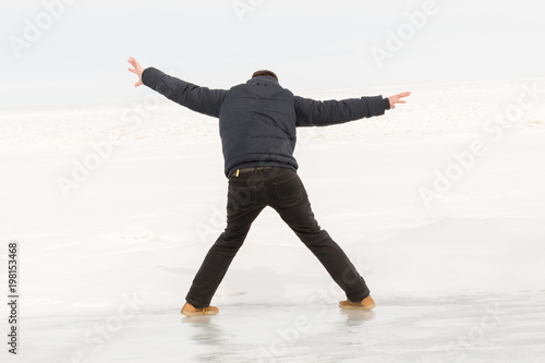 Man slipped on the ice