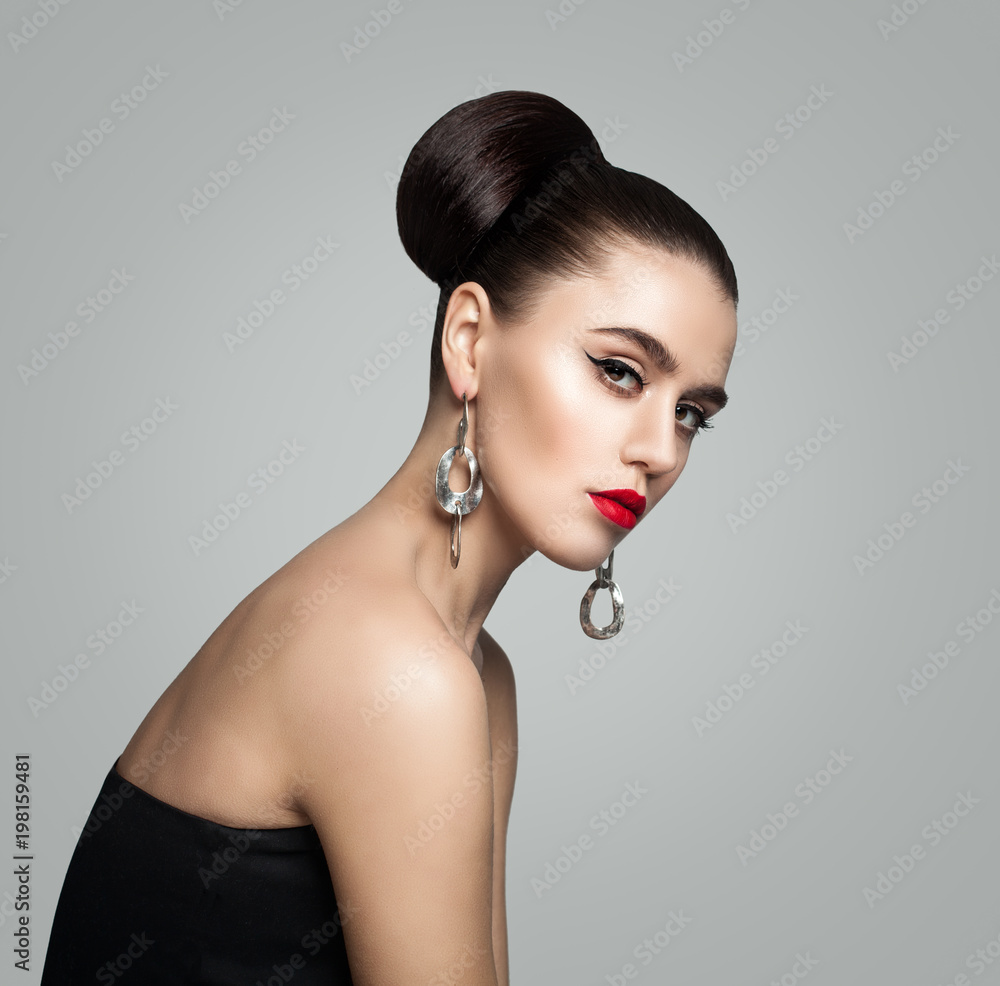 Retro hairstyle woman model. Generate Ai 29770224 Stock Photo at Vecteezy