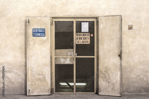 Steel door with grill