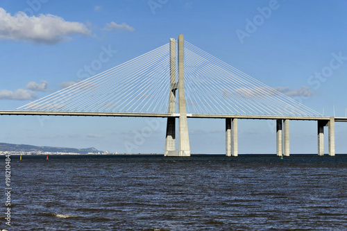 Vasco-da-Gama-Brücke, Ponte Vasco da Gama, 17, 2 km, Baubeginn 1995, Lissabon, Lisboa, Portugal, Europa