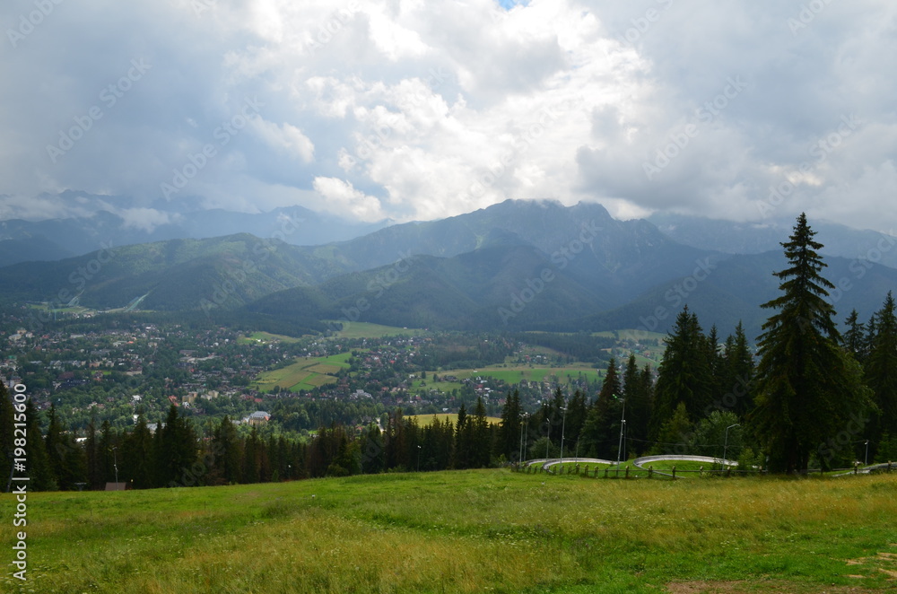 Widok na Zakopane z Gubałówki