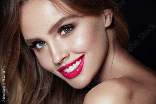 Beauty Makeup. Woman With Beautiful Face And Pink Lips.