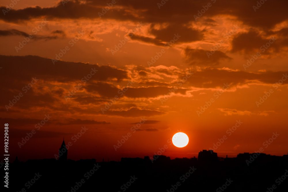 İstanbul sunset galata tower silhouette