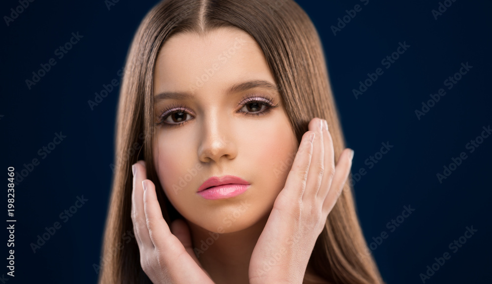 Studio, face, brown eyes, close up, hands Studio, face, brown eyes, close up, hands