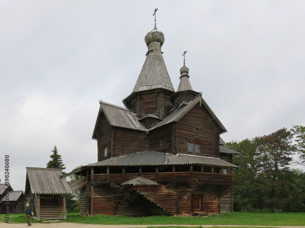 Such were the village houses in Russia. Such were the village houses in Russia.