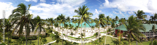 Panoramaluftaufnahme vom Barcelo Bavaro Beach Hotel in Punta Cana, Dominikanische Republik