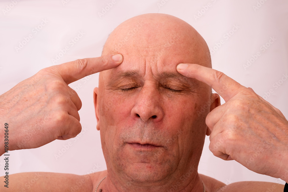 Obraz premium Old bald man.