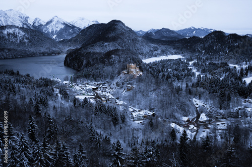 Hohenschwangau bei Dämmerung © Svensen