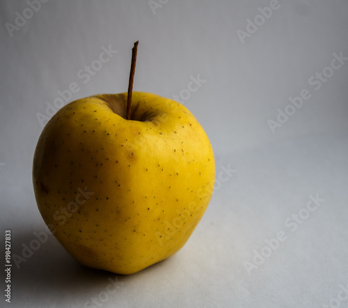 a yellow apple