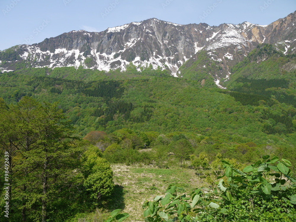 Fototapeta premium 秋山郷。栄村 長野 日本。6月上旬。