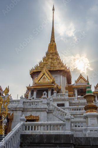 Wat Traimit - Temple of the Golden Buddha in China Town Bangkok  Thailand