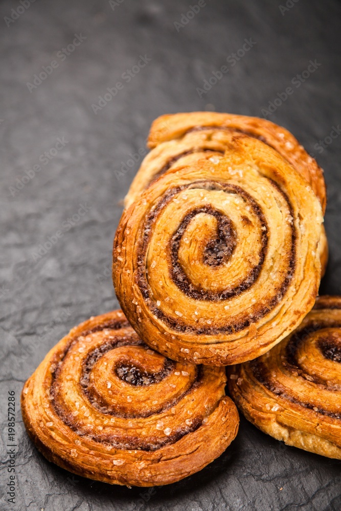 Fototapeta premium Traditional cinnamon rolls