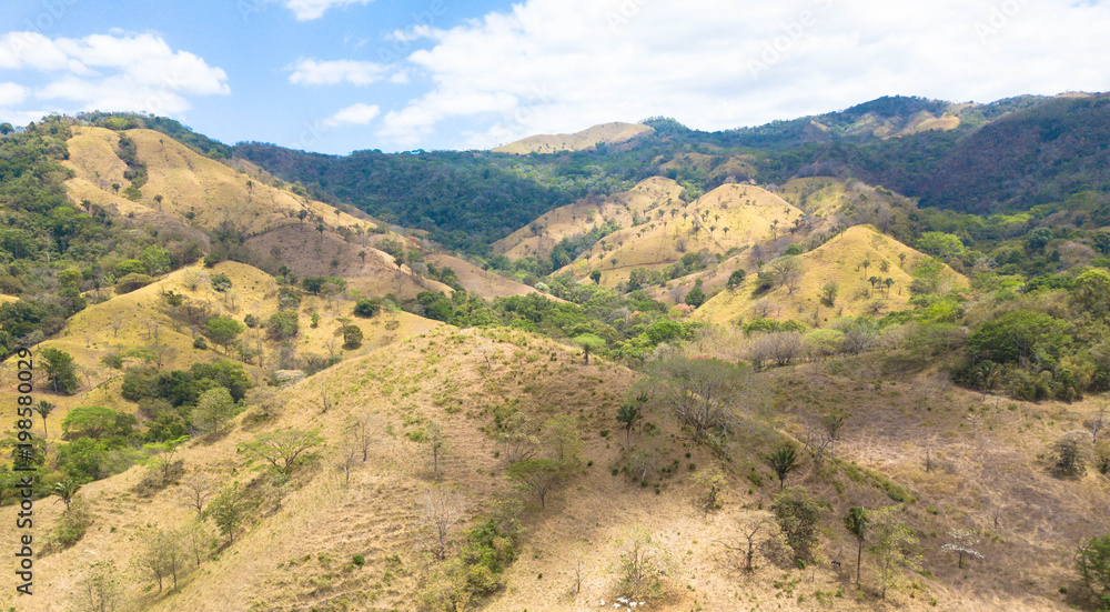 Fototapeta premium Luftbild: Berglandschaft Costa Rica