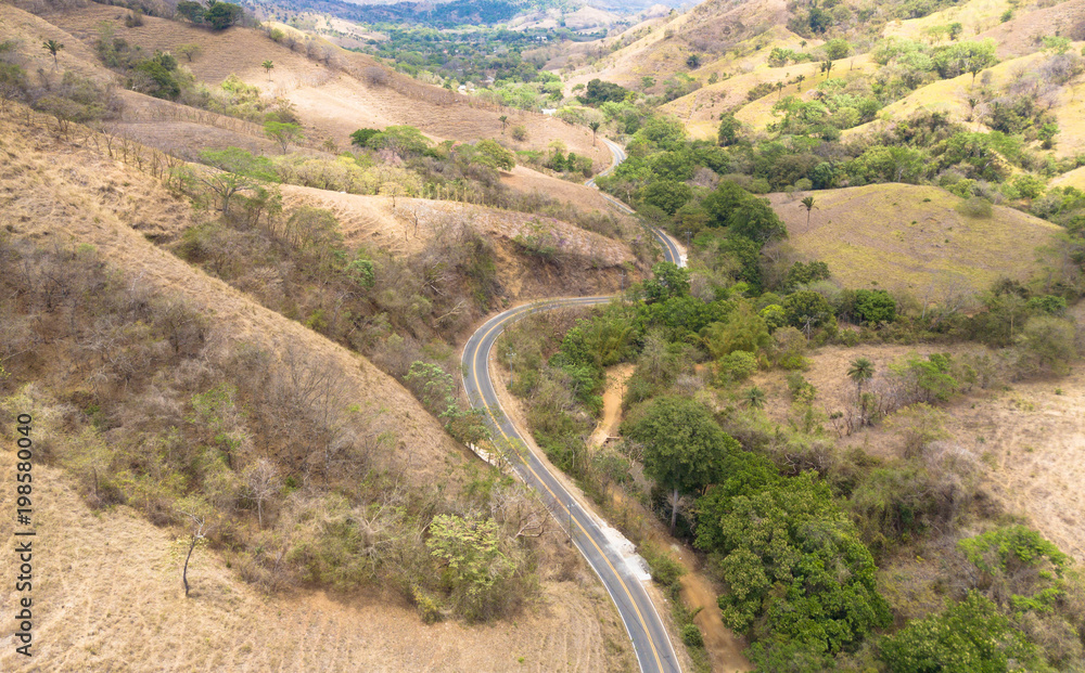 Luftbild: Berglandschaft in Costa Rica
