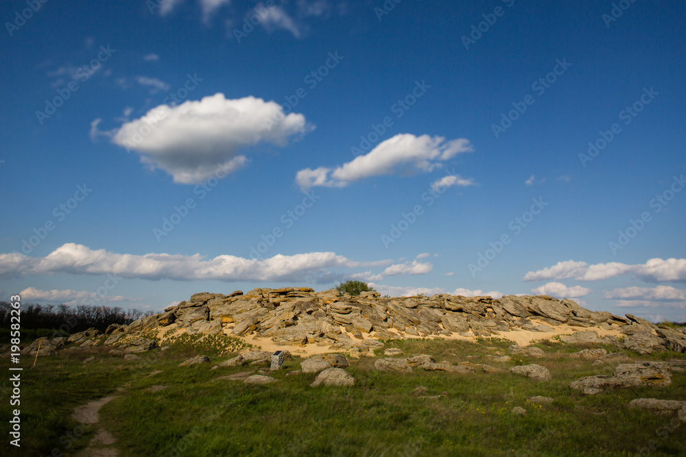 Stone range Kamyana Mohyla, Zaporizhia Oblast, Ukraine Stone range Kamyana Mohyla, Zaporizhia Oblast, Ukraine