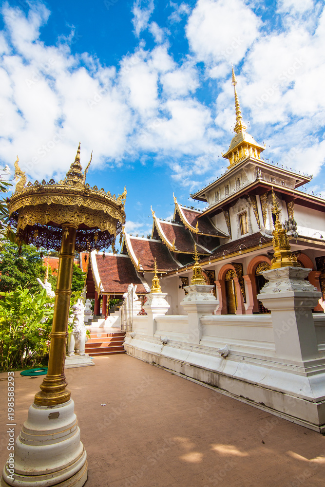 Wat Padarapirom in the forest