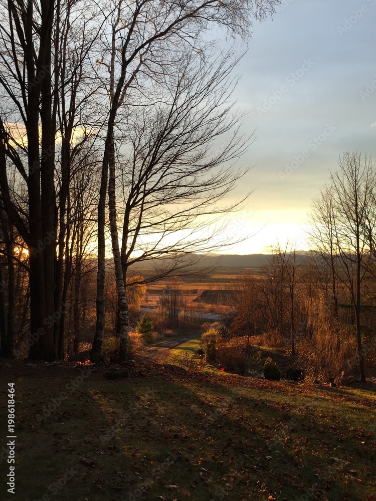 Fototapeta premium Early Winter in Vermont at Sunset