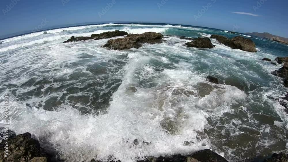 Wellen an der Vulkanküste von Fuerteventura bei La Pared, Kanaren, Insel, Naturerlebnis Wellen an der Vulkanküste von Fuerteventura bei La Pared, Kanaren, Insel, Naturerlebnis