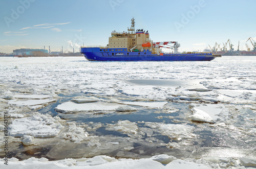 Icebreaker in the water area of the port.
