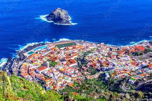 Fototapeta Naklejka Na Ścianę i Meble -  Garachico, Tenerife, Canary islands, Spain: Overview  of the colorful and beautiful town of Garachico.