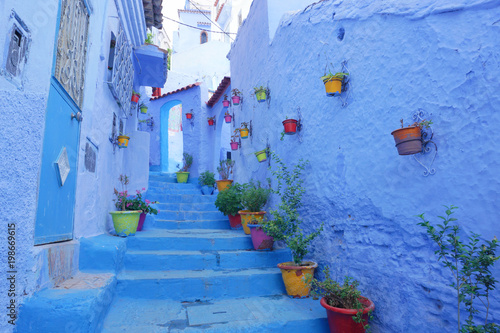 Blue city of Chefchaouen, Morocco © S.G. Choi