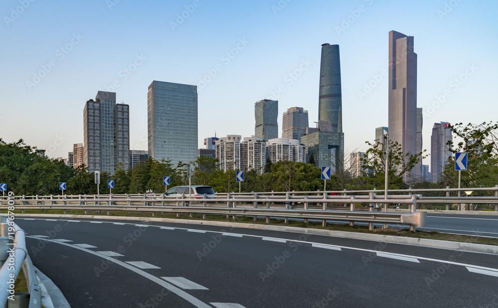 Fototapeta premium Beautiful urban architectural landscape skyline in Guangzhou