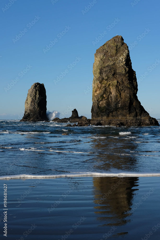 Haystack Rock, Cannon Beach Oregon