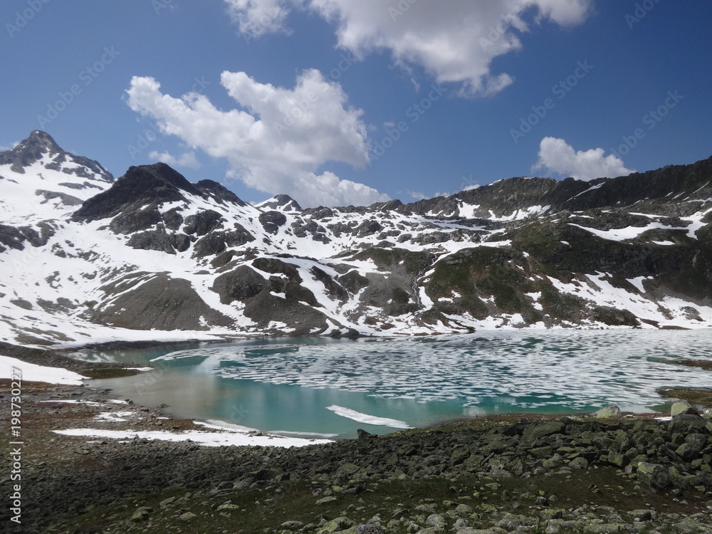 Fototapeta premium Natur und Berge