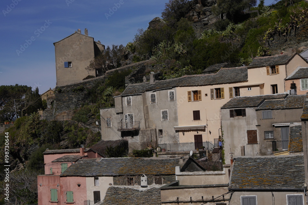 Nonza - historische Küstenstadt auf Korsika 
