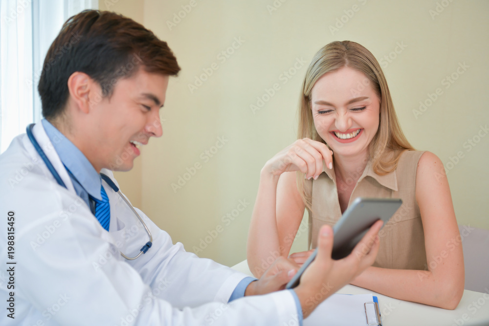 Health Concepts. The doctor is examining the patient's health. Patients are happy to come to the doctor. Medical examination results and Medical Consultation for Patients. The patient relaxes. Health Concepts. The doctor is examining the patient's health. Patients are happy to come to the doctor. Medical examination results and Medical Consultation for Patients. The patient relaxes.