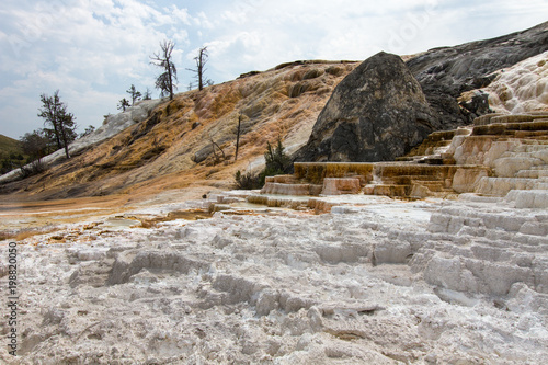 Wallpaper Mural Devil’s Thumb 9 Torontodigital.ca