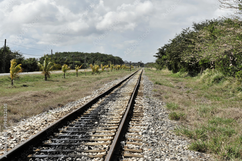 Eisenbahnschienen, bei Santa Clara, Santa Clara Provinz, Santa Clara, Kuba, Große Antillen, Karibik, Mittelamerika, Amerika, Mittelamerika