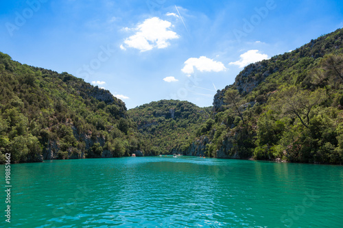 Gorge du Verdon canyon river in south of France © Samuel B.