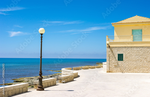 The baroque style and the traditions in Sicily