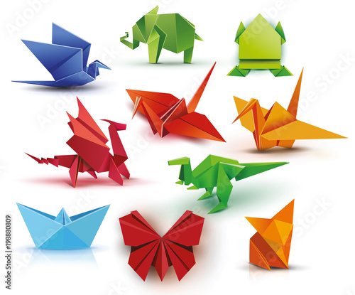Origami. A set of origami. Set origami butterfly, crane, frog, elephant, dragon, ship, dinosaur, fox. Paper set origami. Vector illustration Eps10 file