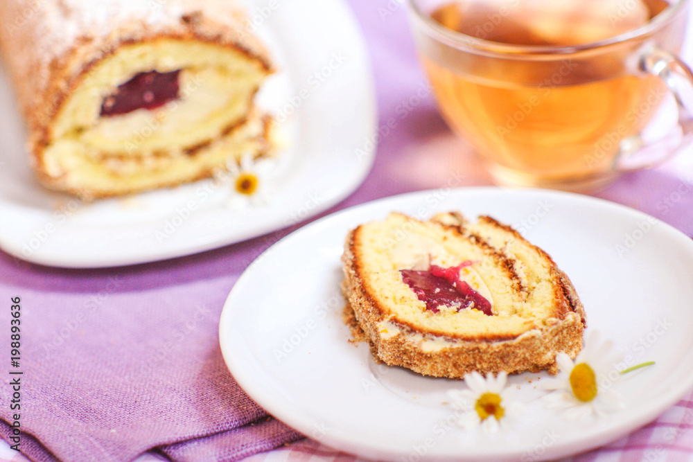 Roll with jelly Roll with jelly