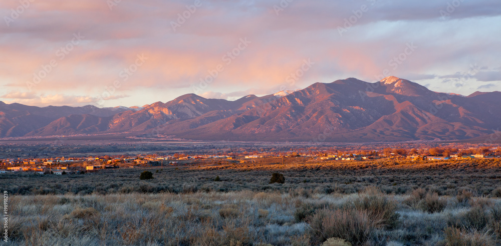 Fototapeta premium Taos Valley, Nowy Meksyk