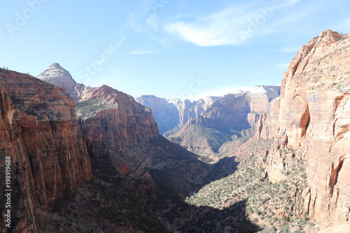 A view of canyon in Utah Zion Matinal Park © Saed
