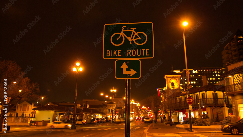 Fototapeta premium Fahrradweg Fahrradschild