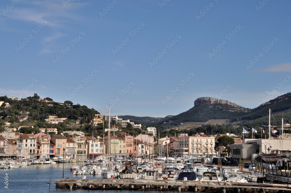 The harbor of Cassis
