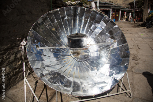 Photos Solar cooker in the Kagbeni village in Nepal