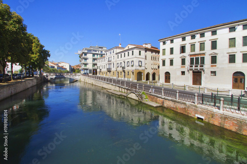 Treviso, Fiume Sile e Palazzi, Veneto, Italia