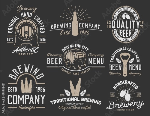 Set emblems with beer objects