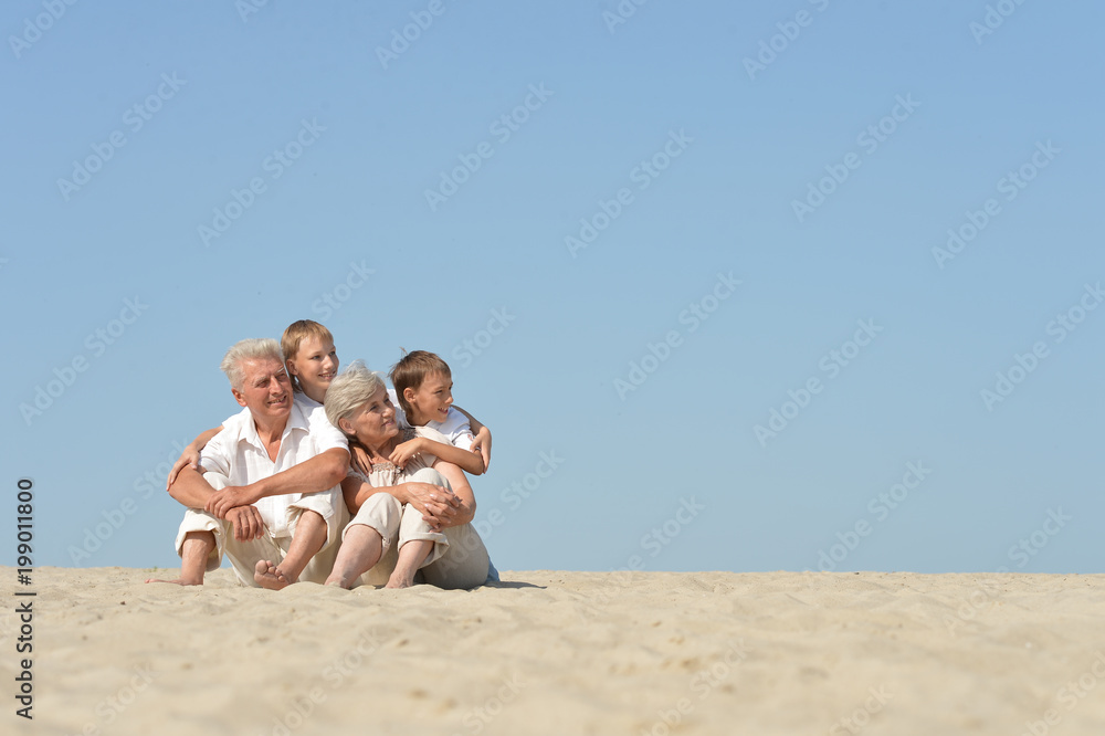 grandparents with their grandchildren grandparents with their grandchildren