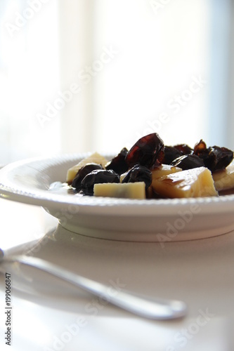 Postre de queso y uva