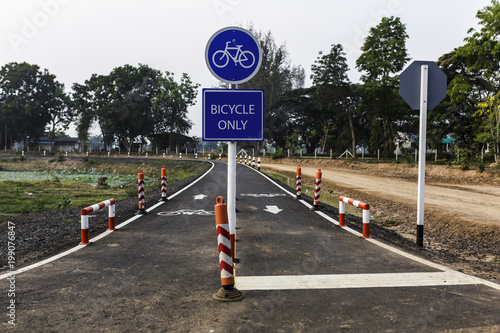 Bicycle lane for cycling is divided into 2 lanes go and black.