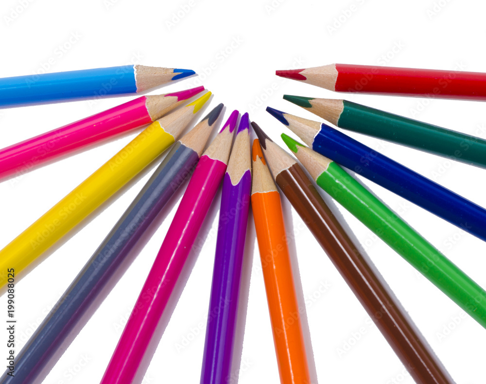 цветные карандаши на белом фоне фотография Stock | Adobe Stock
